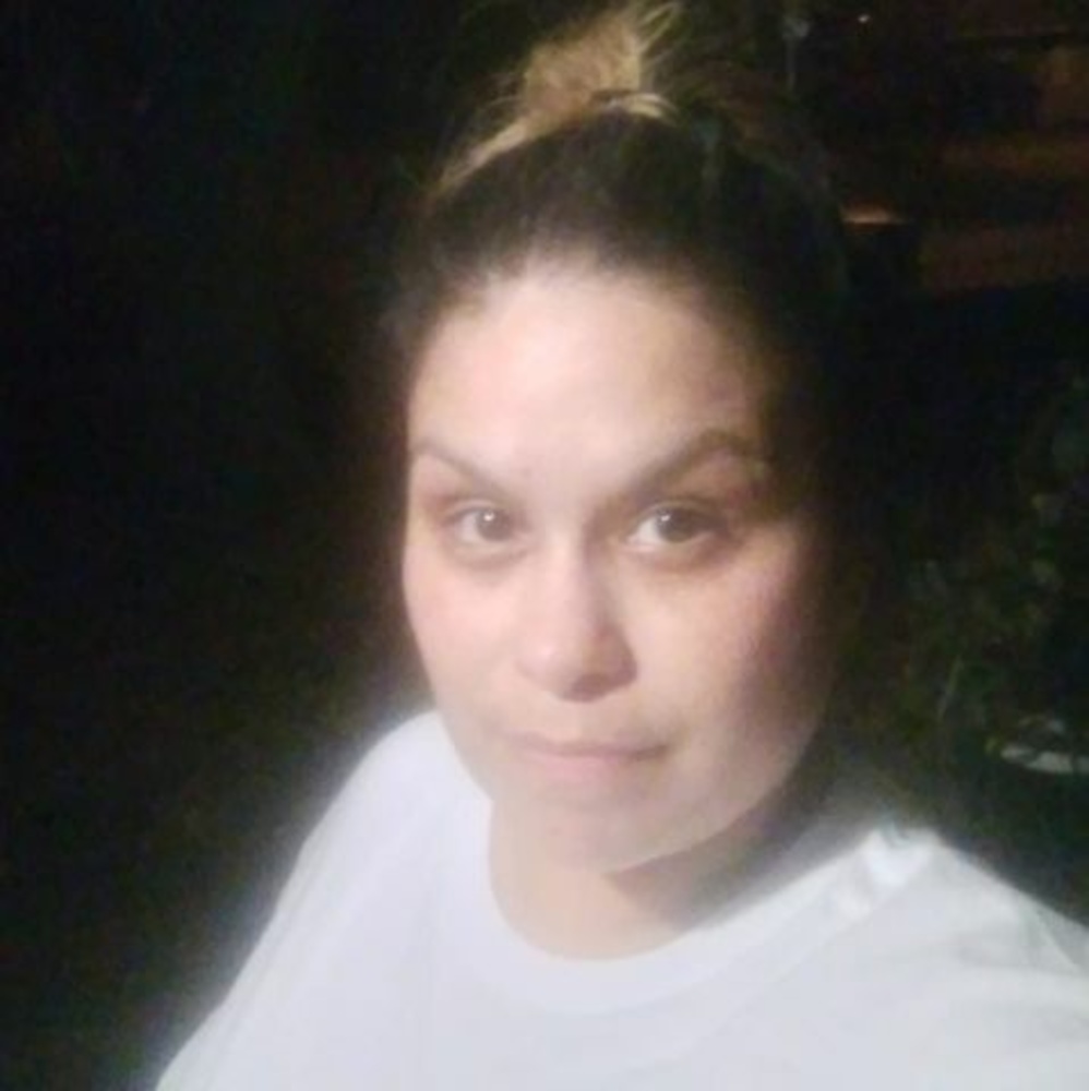 Meet your Posher, Desiree